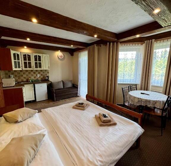 آپارتمان 2 خوابه با بالکن, Penzion Katarina