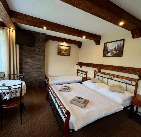 آپارتمان 2 خوابه با بالکن, Penzion Katarina