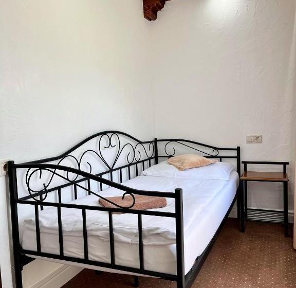 سوییت, Penzion Katarina