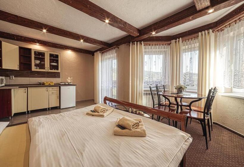 آپارتمان 2 خوابه, Penzion Katarina