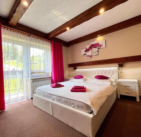 اتاق استاندارد با بالکن, Penzion Katarina