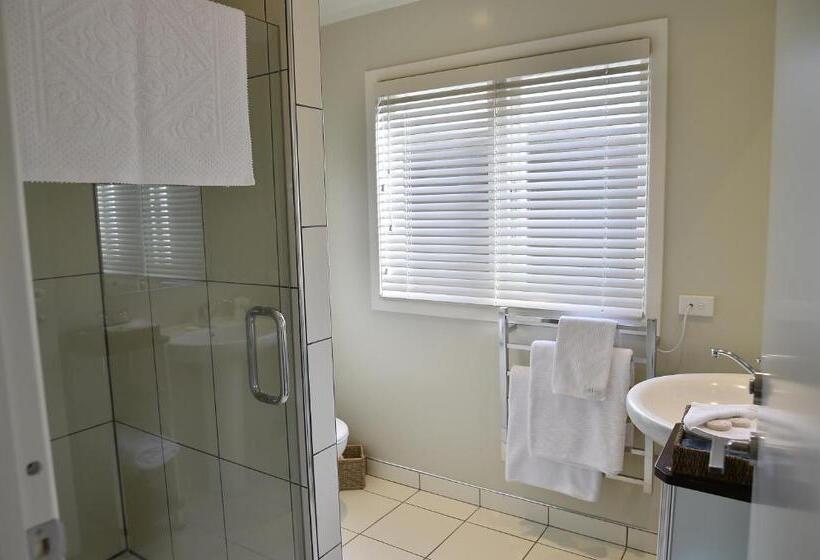 デラックススイート, Bradleys Garden Bed And Breakfast