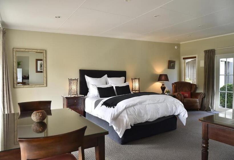 デラックススイート, Bradleys Garden Bed And Breakfast