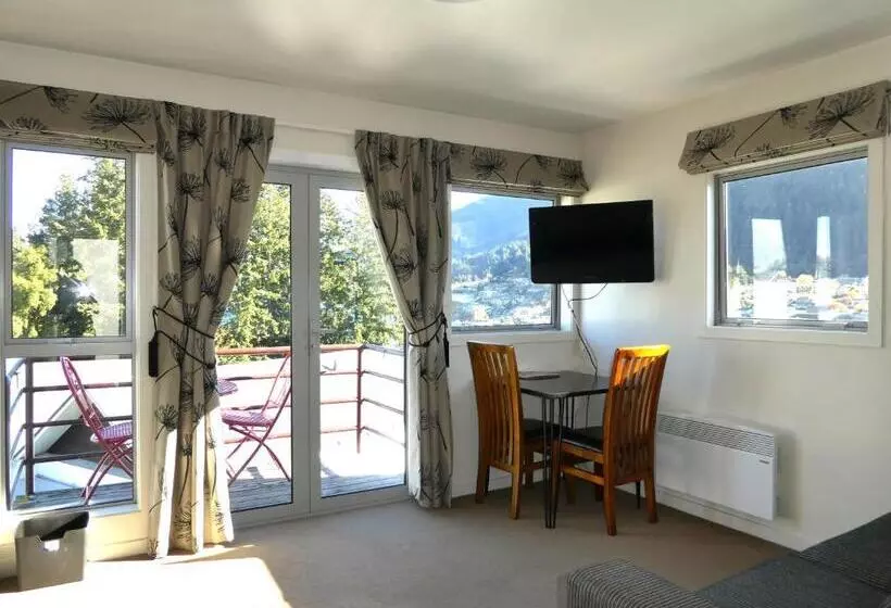 1 Bedroom Apartment Lake View, Caples Court Motel & Apartments