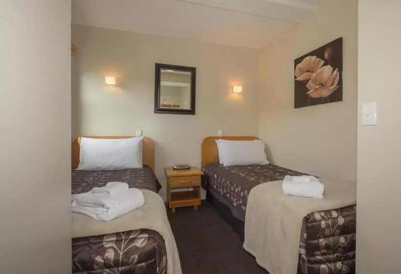 2 Bedrooms Apartment Lake View, Caples Court Motel & Apartments