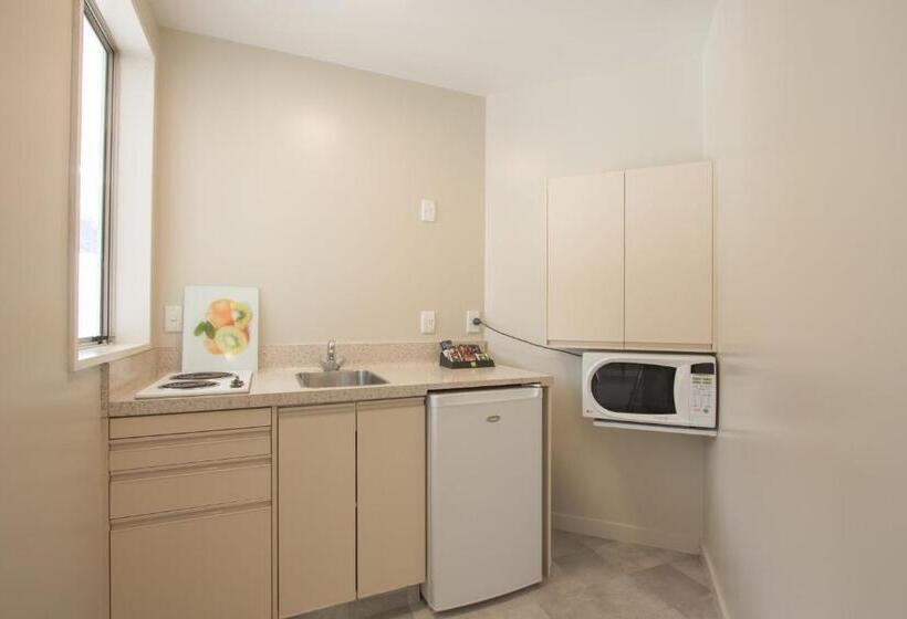 2 Bedrooms Apartment Lake View, Caples Court Motel & Apartments