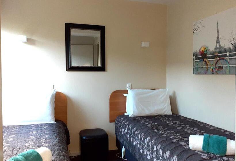 2 Bedrooms Apartment Lake View, Caples Court Motel & Apartments