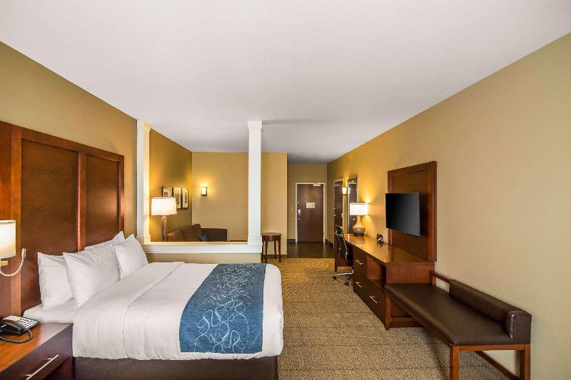 سوییت, Comfort Suites   Dodge City