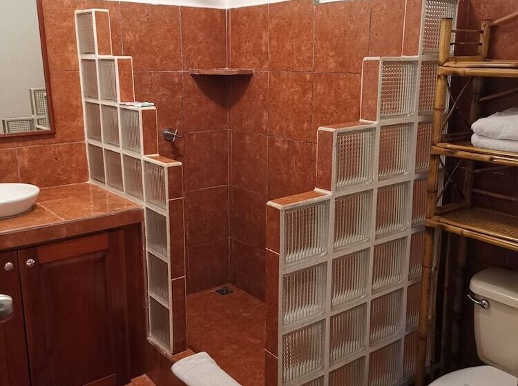 컴포트 룸, Jungle Beach Hotel Manuel Antonio