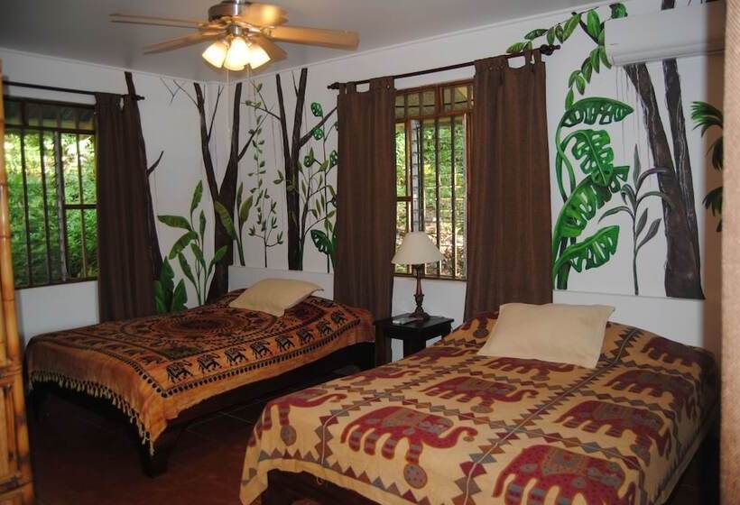 컴포트 룸, Jungle Beach Hotel Manuel Antonio