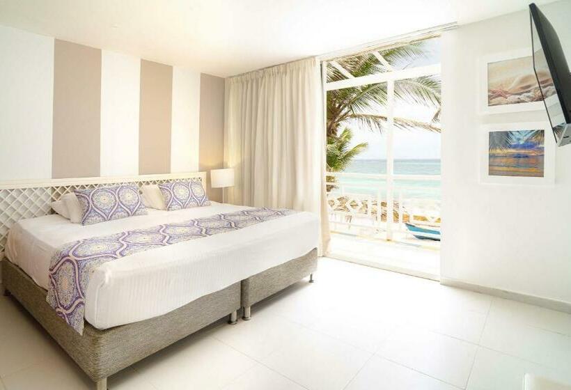 غرفة سوبيريور ثلاثية مطلّة علي البحر, San Luis Beach House