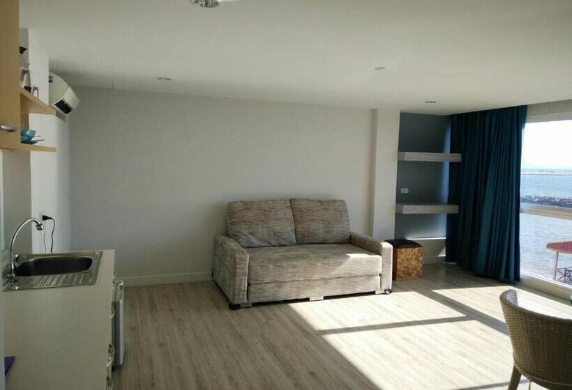 Люкс Вид на Море, Nantra Pattaya Baan Ampoe Beach