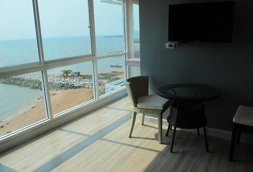 Люкс Вид на Море, Nantra Pattaya Baan Ampoe Beach