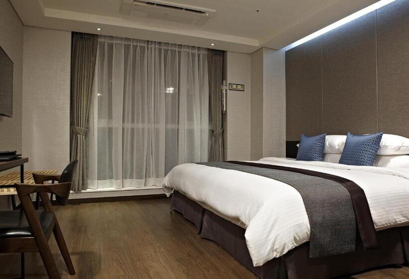 חדר דחוקס עם מיטת קינג, Ocloud Hotel Gangnam