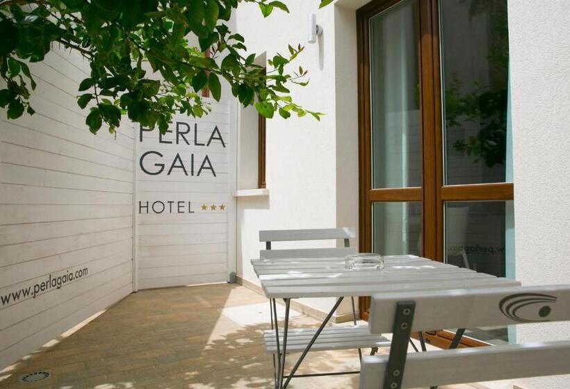 标准间内部标间, Perla Gaia