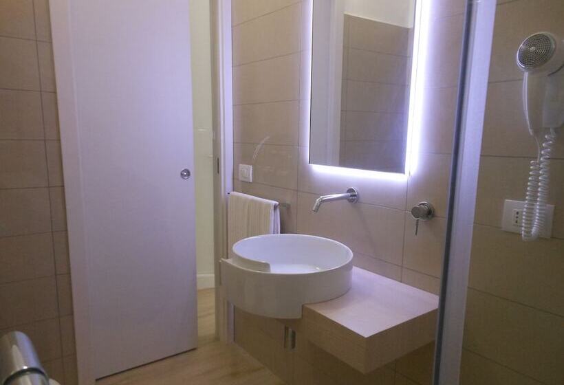 标准间, Perla Gaia