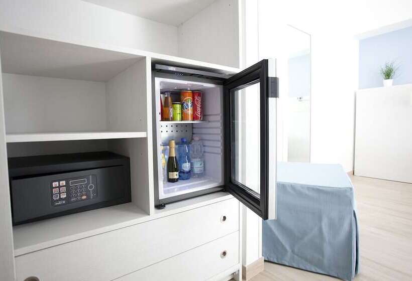 标准间, Perla Gaia