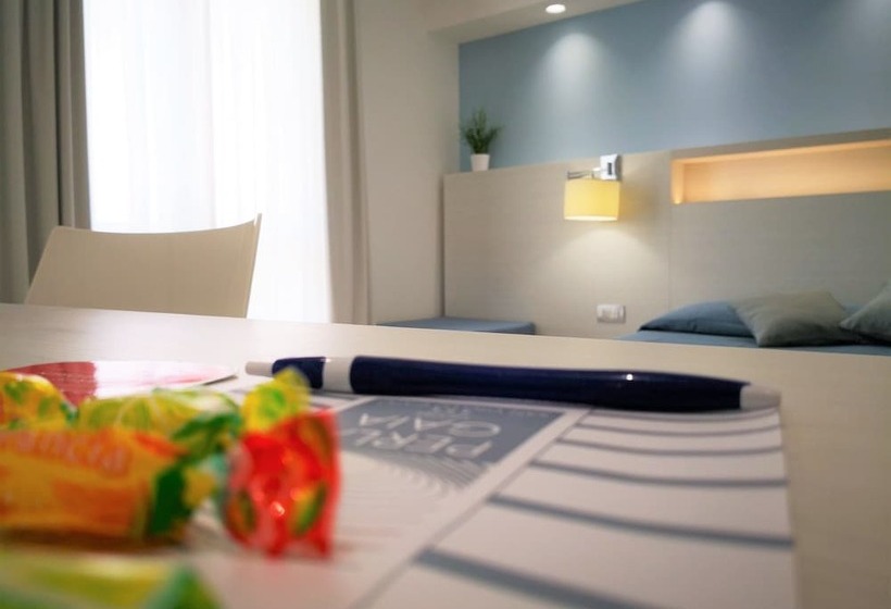 带阳台的三人标准间, Perla Gaia