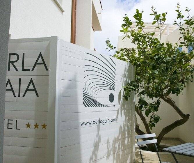 标准间内部标间, Perla Gaia