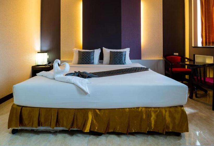 חדר דחוקס עם מיטת קינג, Princess Park