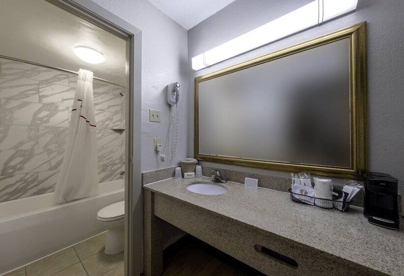 デラックスルーム, Red Roof Inn Charlottesville