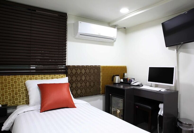 חדר סטנדרט יחיד, Seoul City