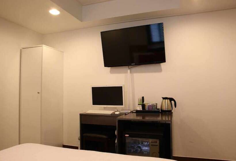 חדר סטנדרט, Seoul City