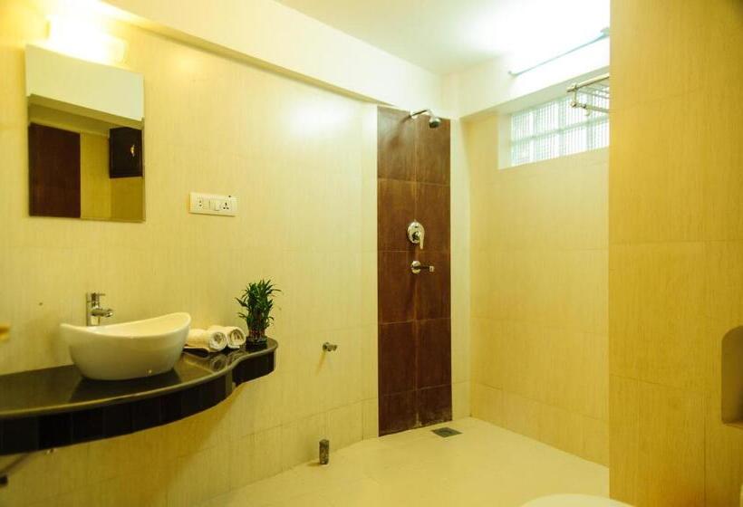 سوییت, Thagu Chhen A Boutique