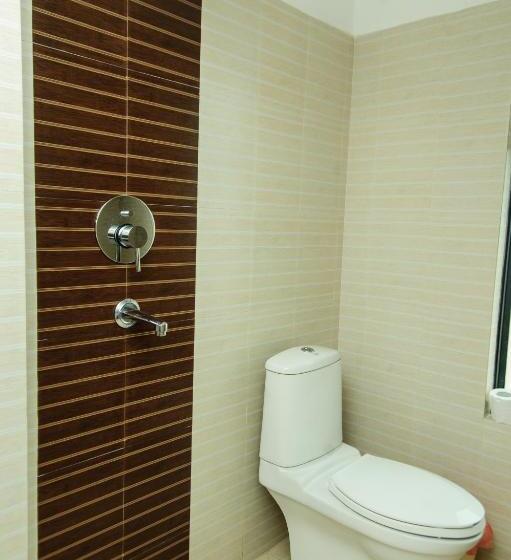 استودیو کامفورت, Thagu Chhen A Boutique