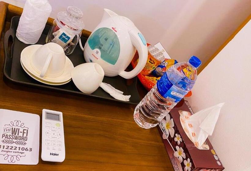 חדר דלוקס לשלושה, Ziegler Cottage