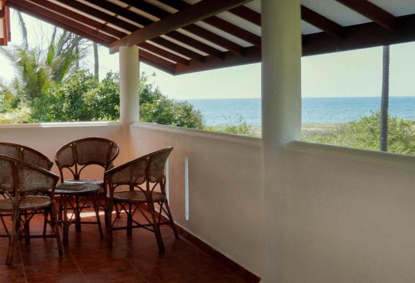 חדר דלוקס לשלושה, Ziegler Cottage