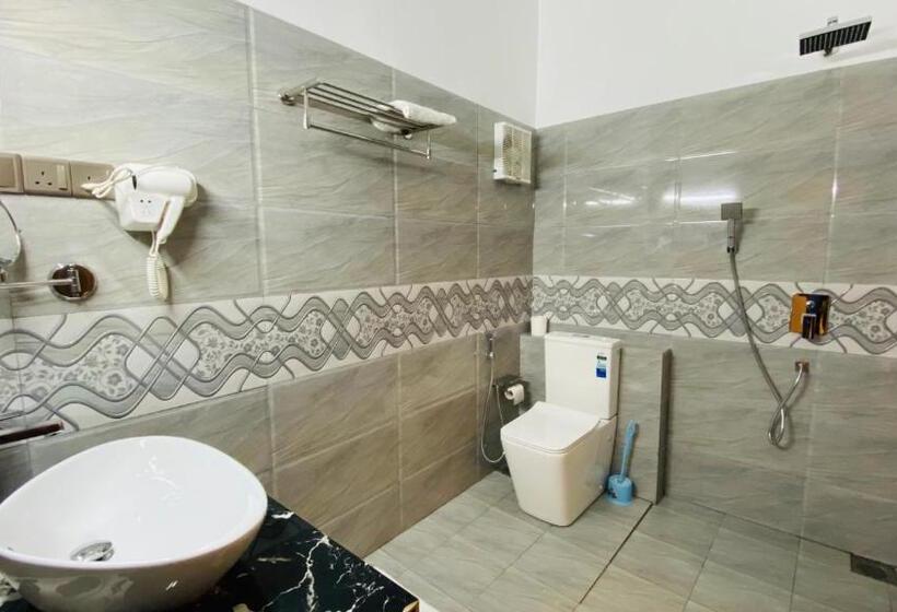 חדר דלוקס לשלושה, Ziegler Cottage