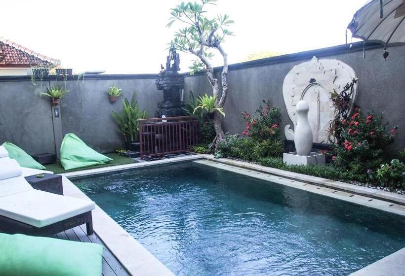 デラックスルーム, Villa Nelayan By Nakula