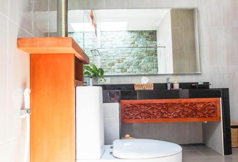 デラックススイート, Villa Nelayan By Nakula