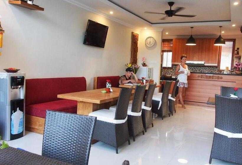 デラックススイート, Villa Nelayan By Nakula