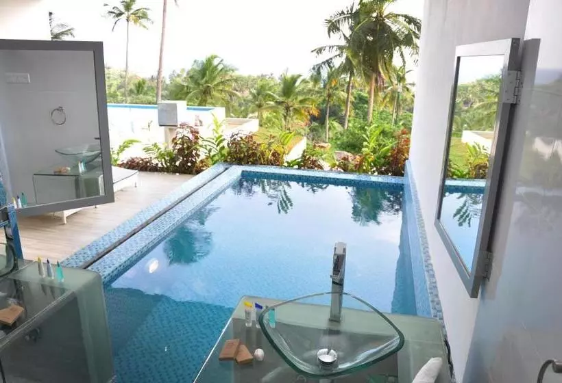 オーシャンビュースーペリアールーム, Villa Thawthisa