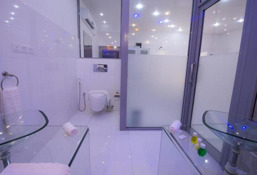 غرفة سوبيريور مطلّة علي البحر, Villa Thawthisa