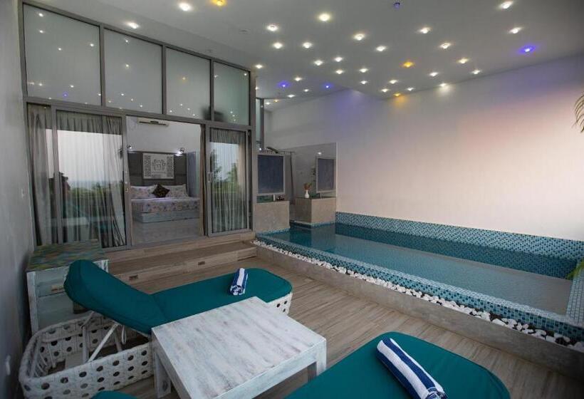 Номер Superior Вид на Море, Villa Thawthisa