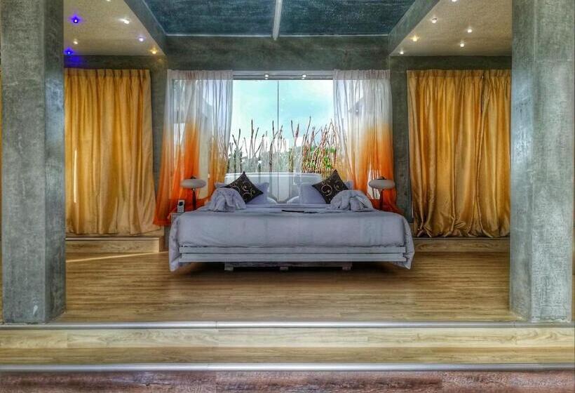 جناح دور أخير, Villa Thawthisa