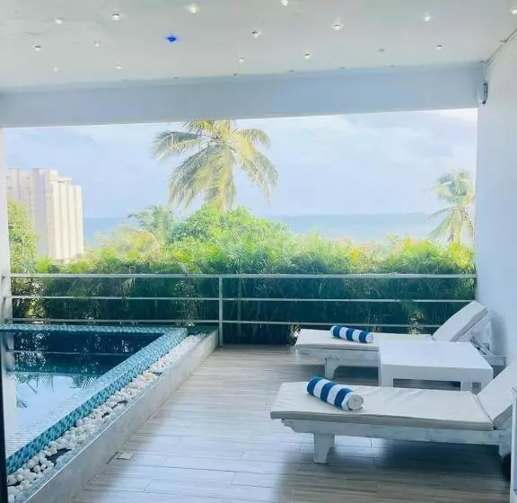 オーシャンビュースーペリアールーム, Villa Thawthisa