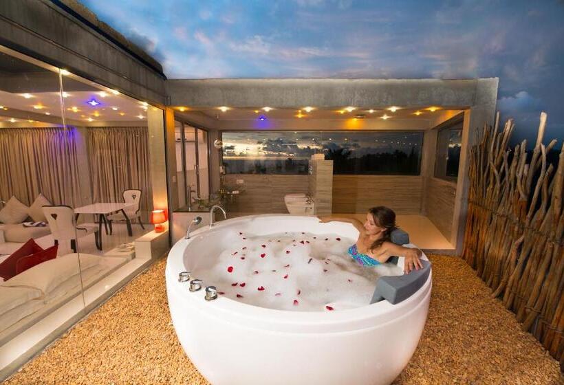 جناح دور أخير, Villa Thawthisa