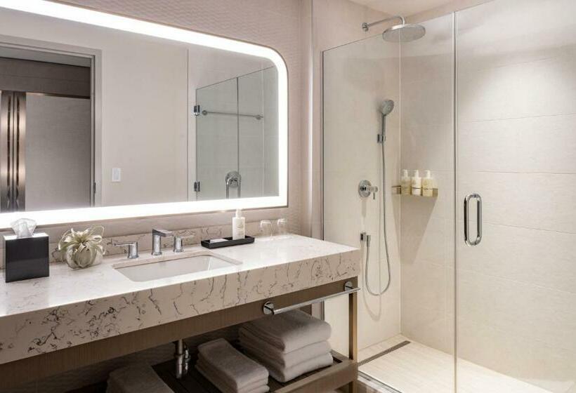 غرفة قياسية مزوَّدة بشُرفة, Jw Marriott Clearwater Beach Resort & Spa