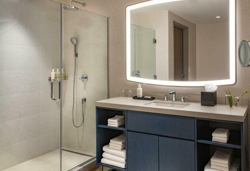 غرفة قياسية مزوَّدة بشُرفة, Jw Marriott Clearwater Beach Resort & Spa