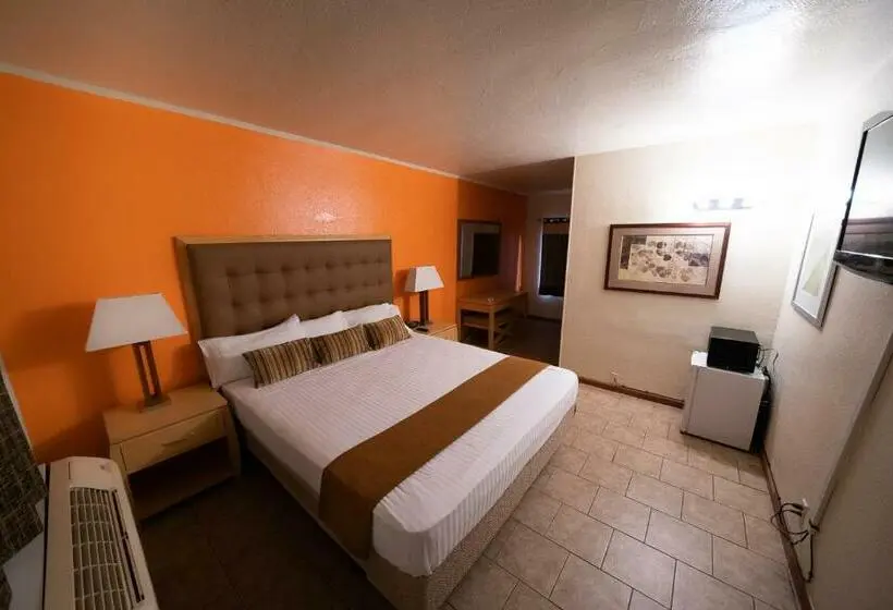 キングサイズベッドのスイートルーム, Stay Inn Suite