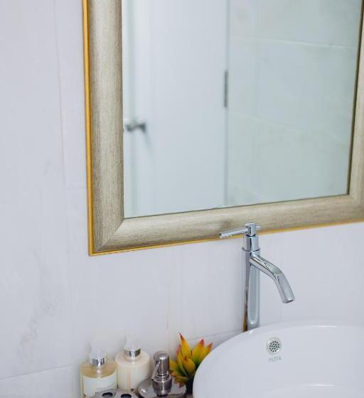 Standard Szoba, Anchor Boutique House