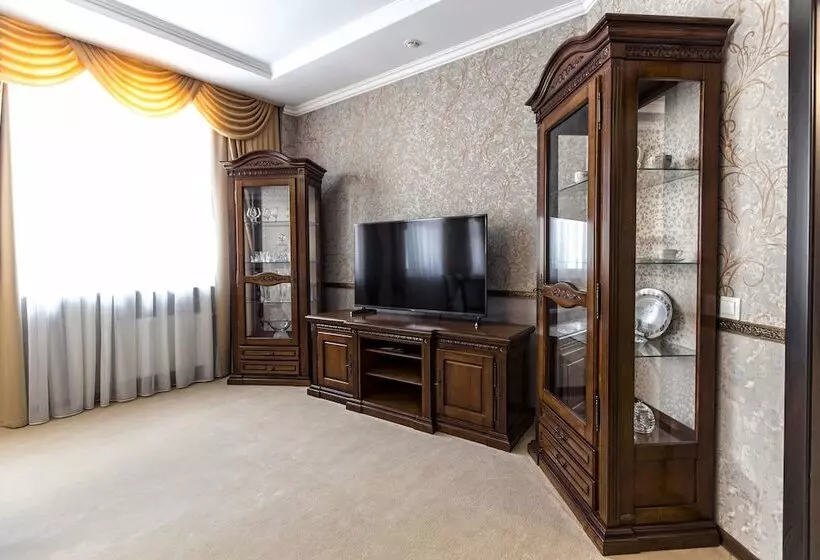 Appartement 1 Chambre, Ural Tau