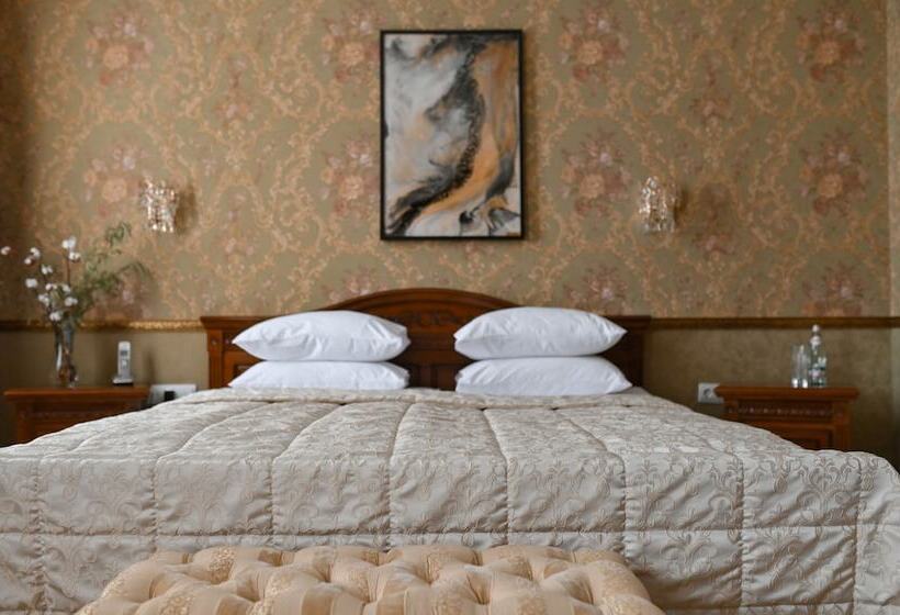 آپارتمان 1 خوابه, Ural Tau