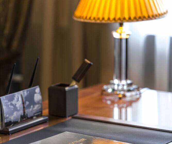 آپارتمان 1 خوابه, Ural Tau