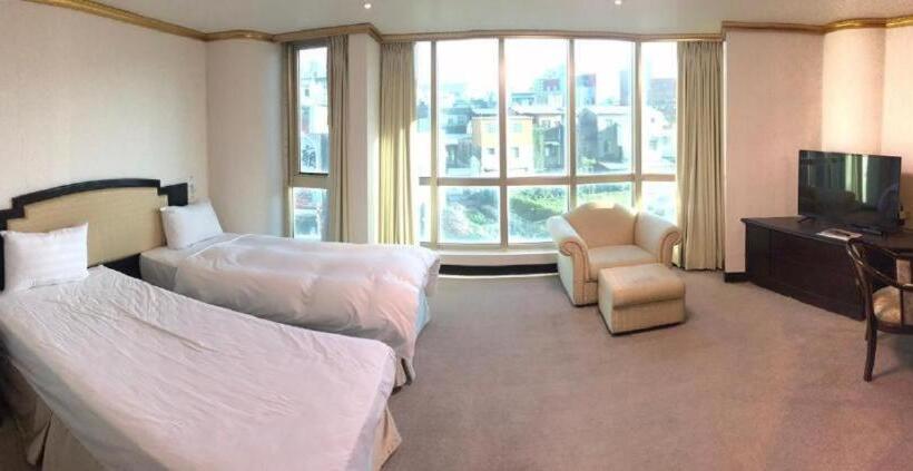 اتاق استاندارد, Avenue