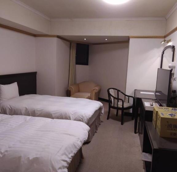 اتاق استاندارد, Avenue